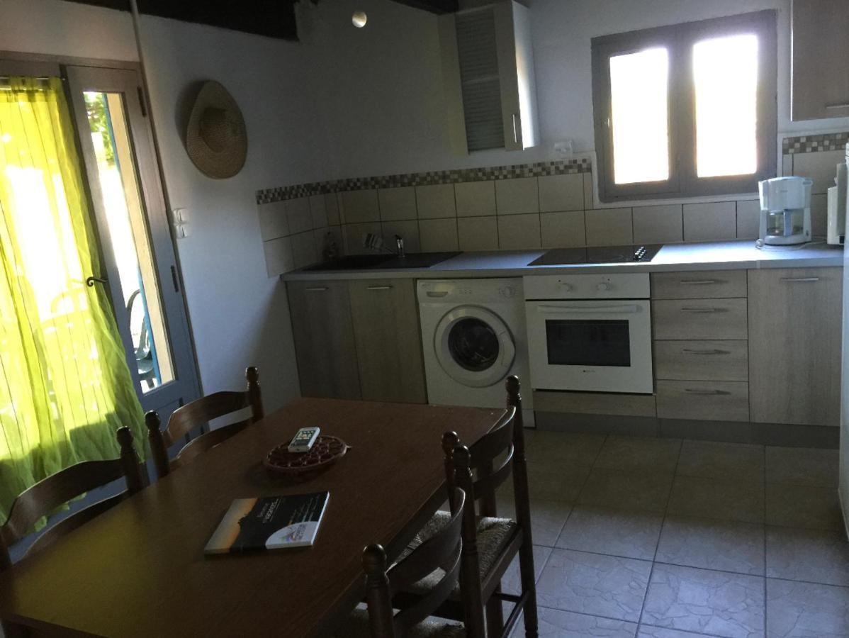 Appartements Bord De Mer - Acces Prive A La Plage Prunete Exterior foto